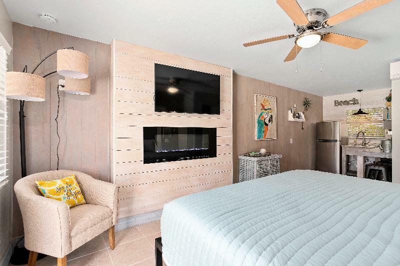 Latitude 26 Waterfront Boutique Resort - Bonita Springs Eksteriør bilde